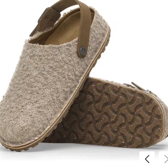 Birkenstock Gray Taupe Wool Clogs with Tan Strap - Picture 6 of 6